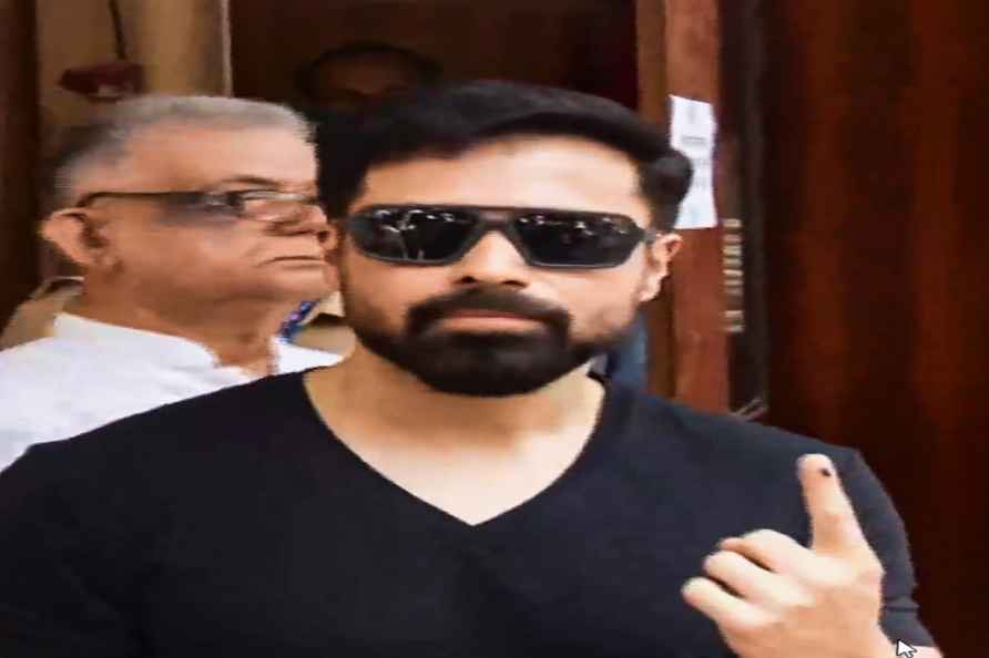 5th phase of LS polls: Emraan Hashmi votes