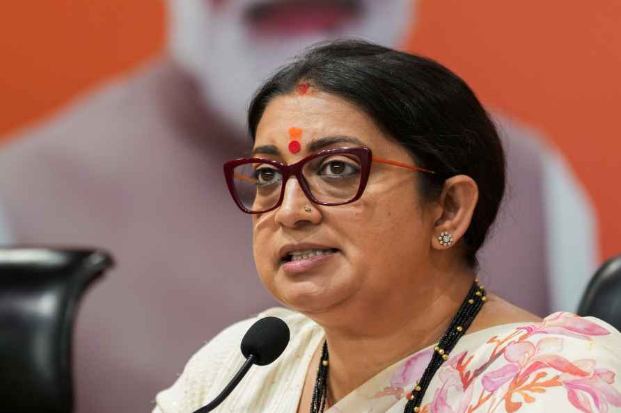 Smriti Irani press conference in Delhi