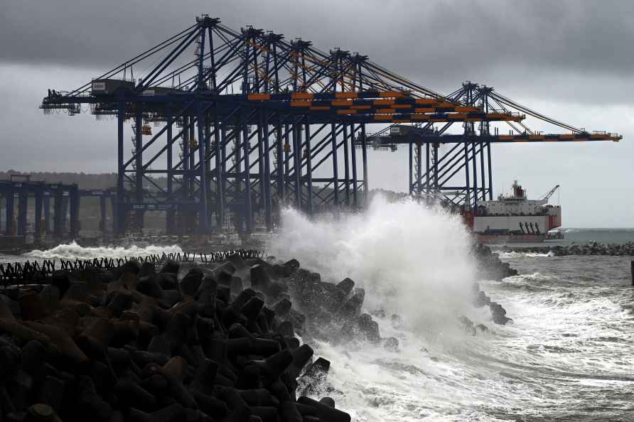 IMD issues Orange alert for 3 Kerala districts