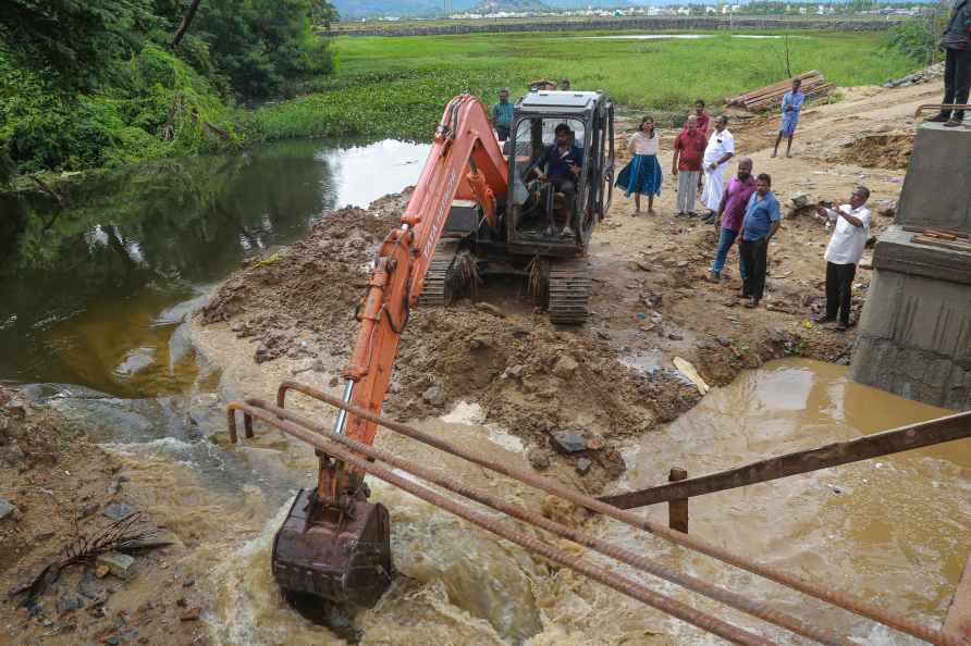 Pond overflows due to rains in Kanyakumari