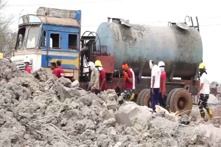 Blast at explosive manufacturing factory