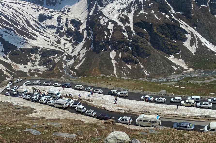 Rohtang Pass reopened for tourists