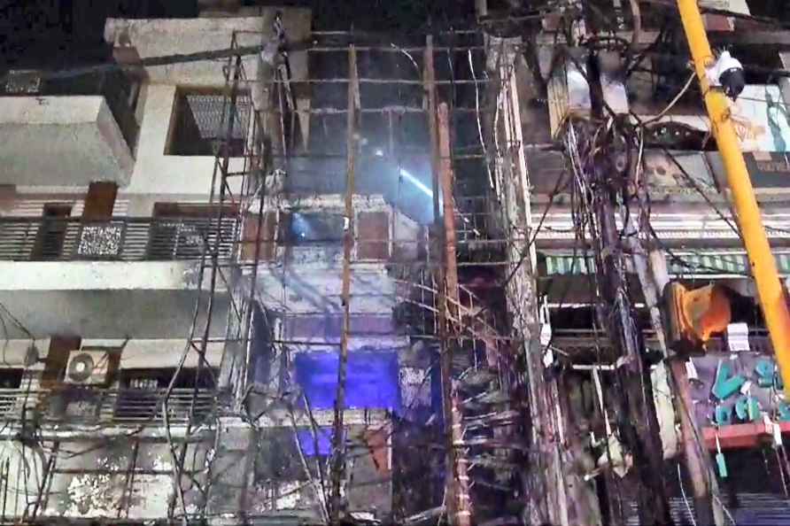 Seven newborns die in fire in East Delhi