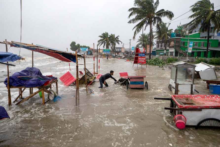 Cyclone Remal in Barisal, Bangladesh