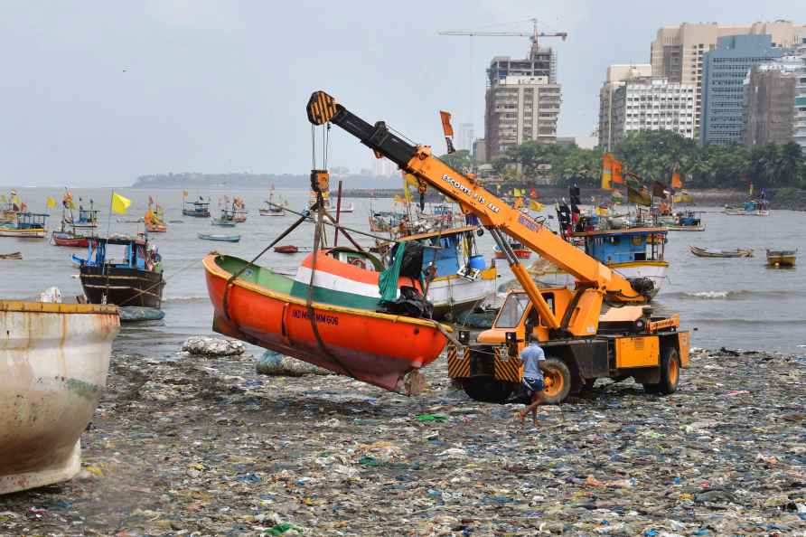 Standalone: Preps for monsoon arrival in Mumbai