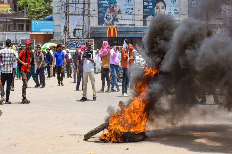 Protest after killing of Patna University student