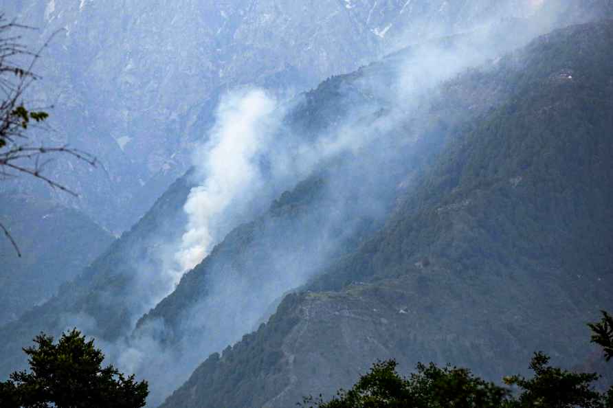 Fire in Dhauladhar Range forest