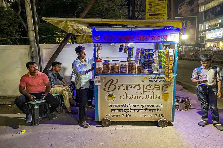 Berozgar Chaiwala stall in Patna