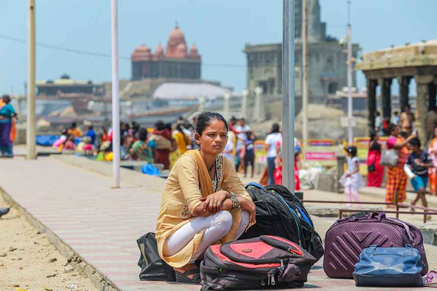 Tourists in Kanyakumari