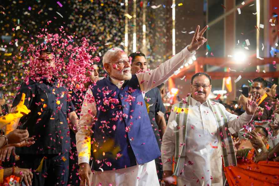 LS Polls: PM Modi at BJP HQ in Delhi