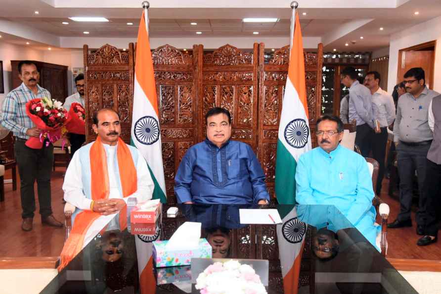 Nitin Gadkari assumes charge as Union Minister
