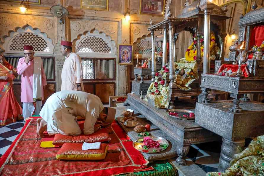 Jyotiraditya Scindia at Gorakhi temple