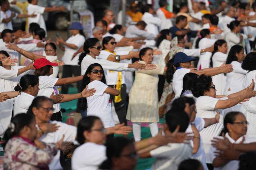 Standlone: Yoga session in Mumbai