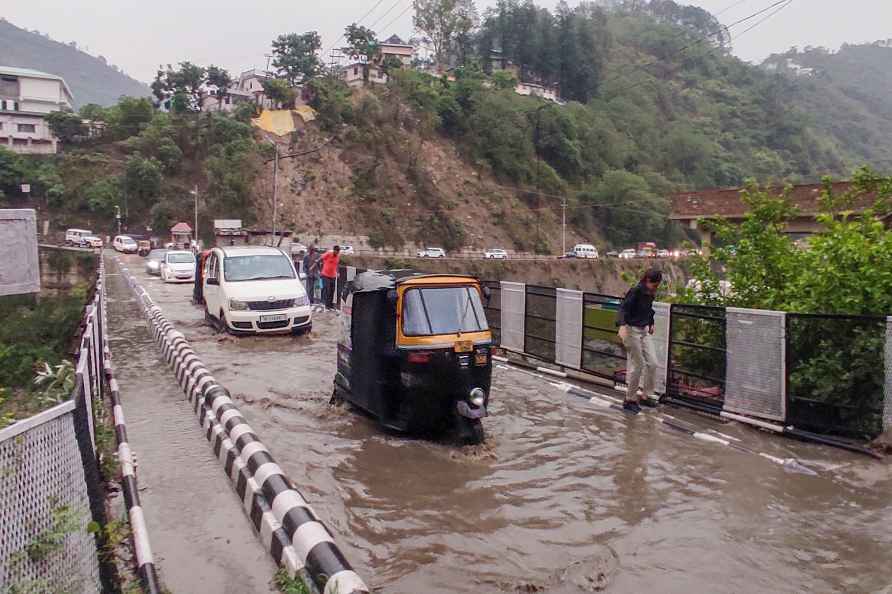 Weather: Rains in Mandi