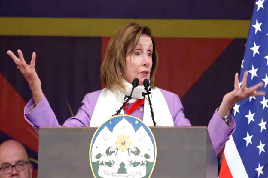 Nancy Pelosi at a public felicitation programme