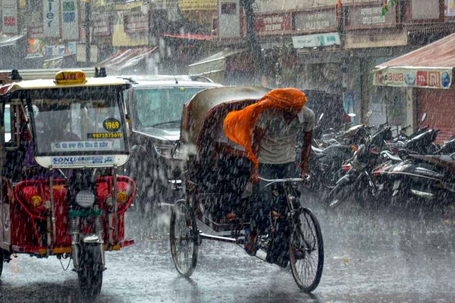 Weather: Pre-monsoon showers in Amritsar