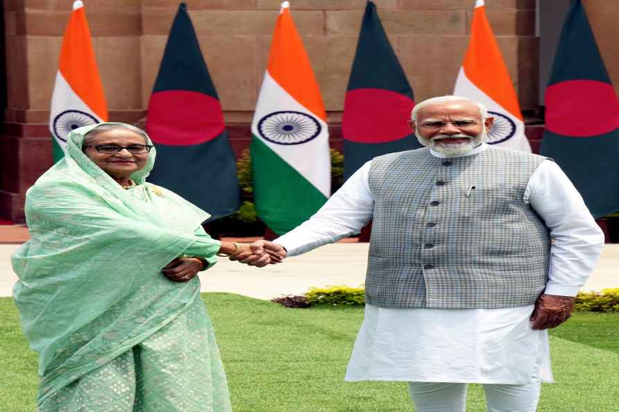 PM Modi, Hasina at Hyderabad House