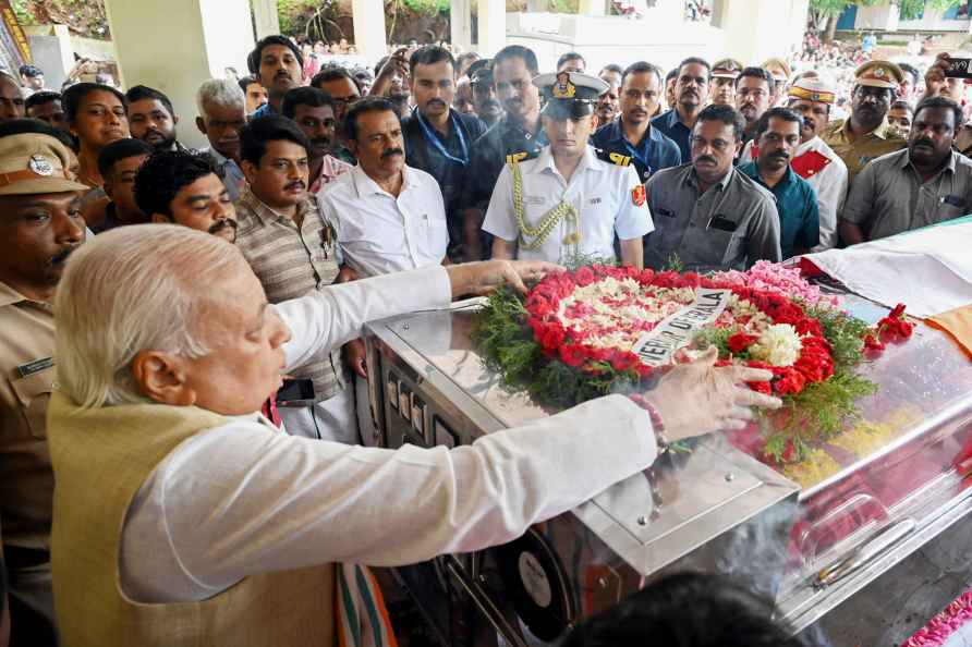 Kerala' Guv's tribute to Vishnu R who died in Naxal attack