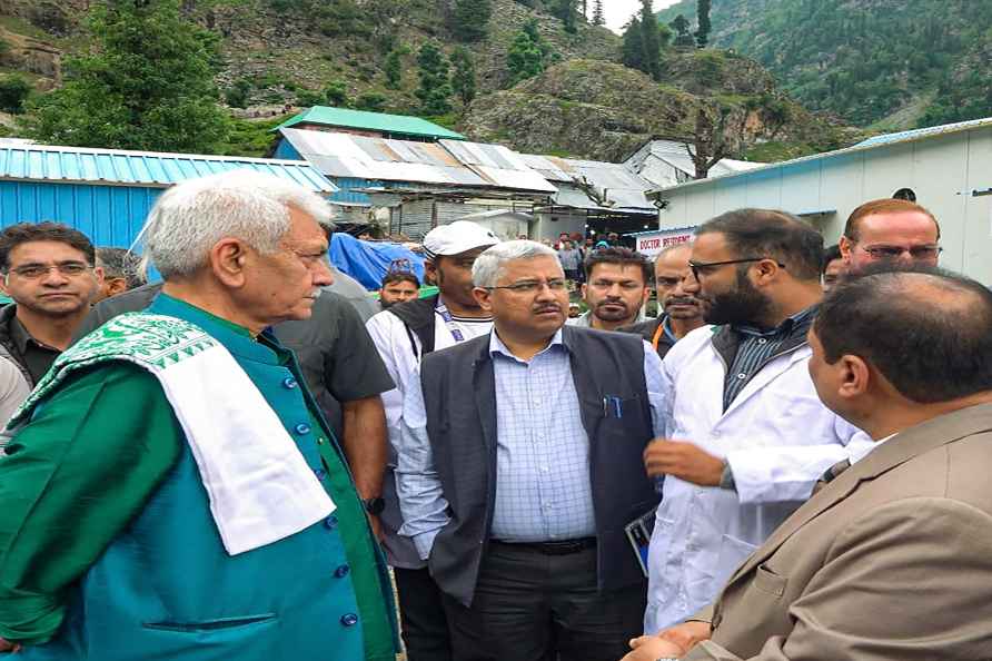 Manoj Sinha inspects arrangements at base camp