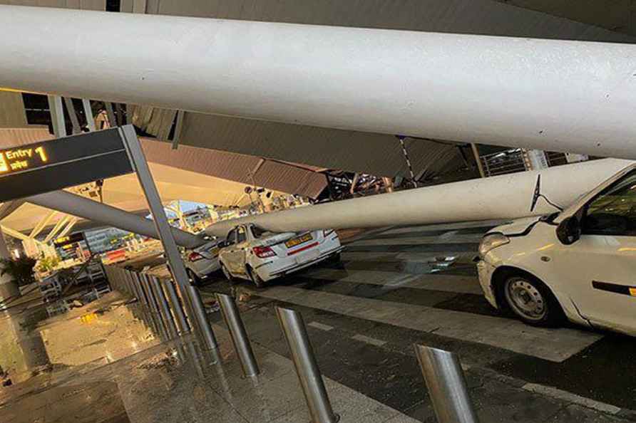 Roof collapse at Delhi airport