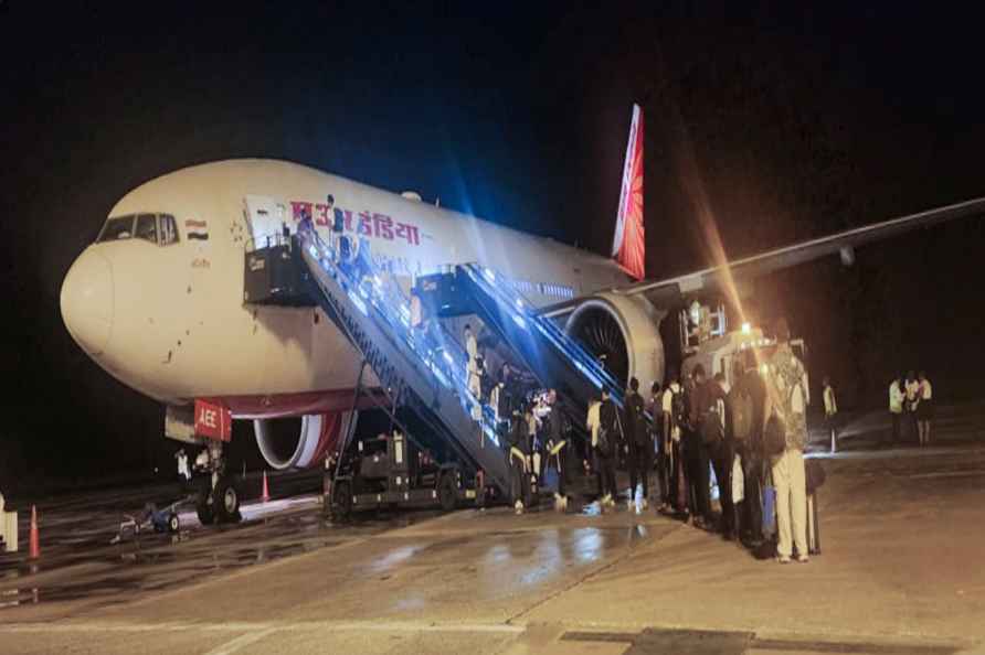 Indian contingent boards flight for India