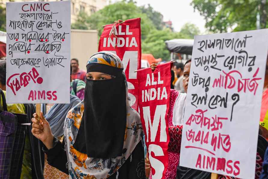 AIMSS protest in Kolkata