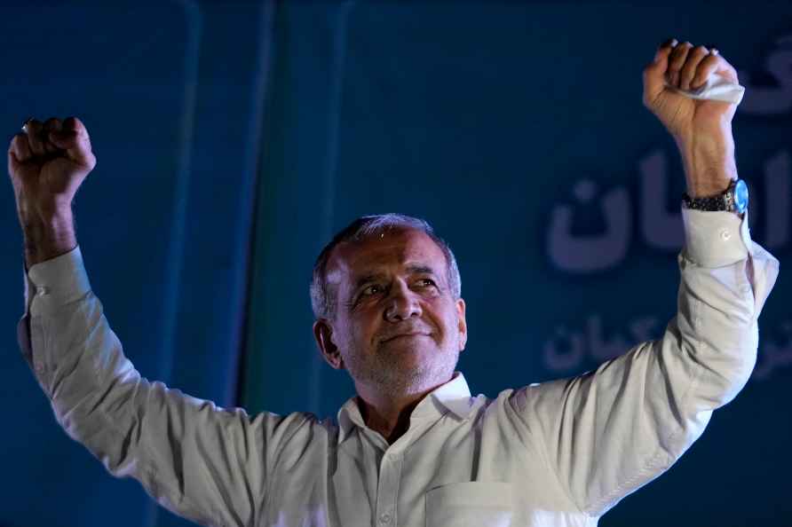 Reformist candidate for the Iran's presidential election Masoud ...