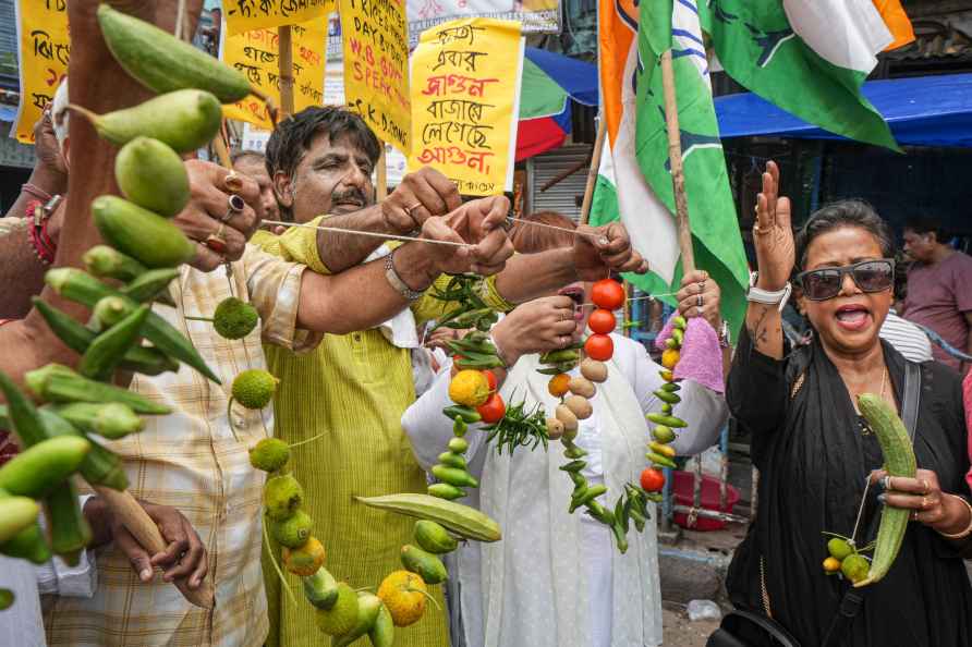 Congress protest against price hike