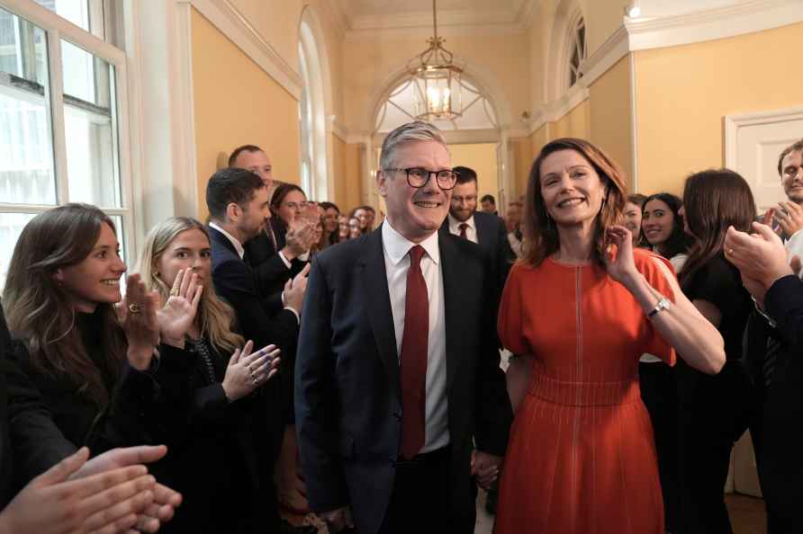 Keir Starmer and his wife Victoria