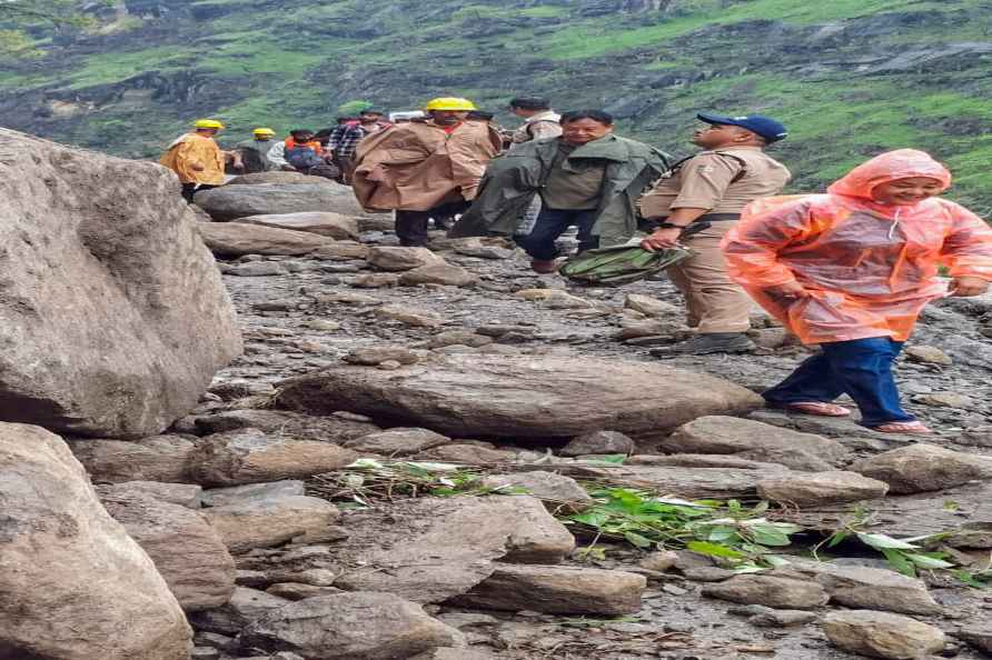 Stranded pilgrims rescued in Pithoragarh