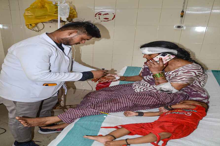 Unnao: An injured being treated at a hospital after a collision ...