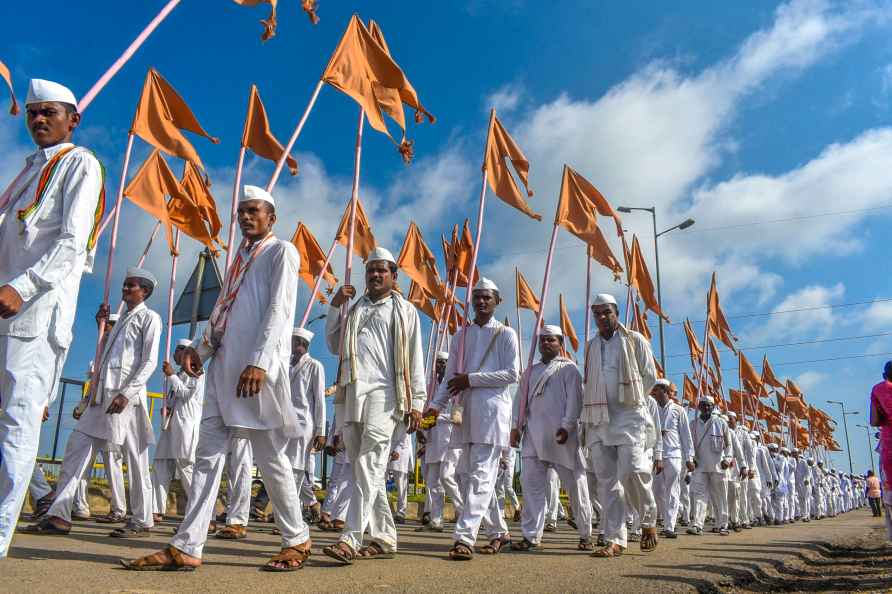 Shri Gajanan Maharaj Palkhi arrives in Solapur