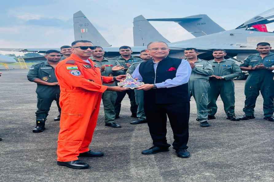 IAF contingent made transit halt in Indonesia