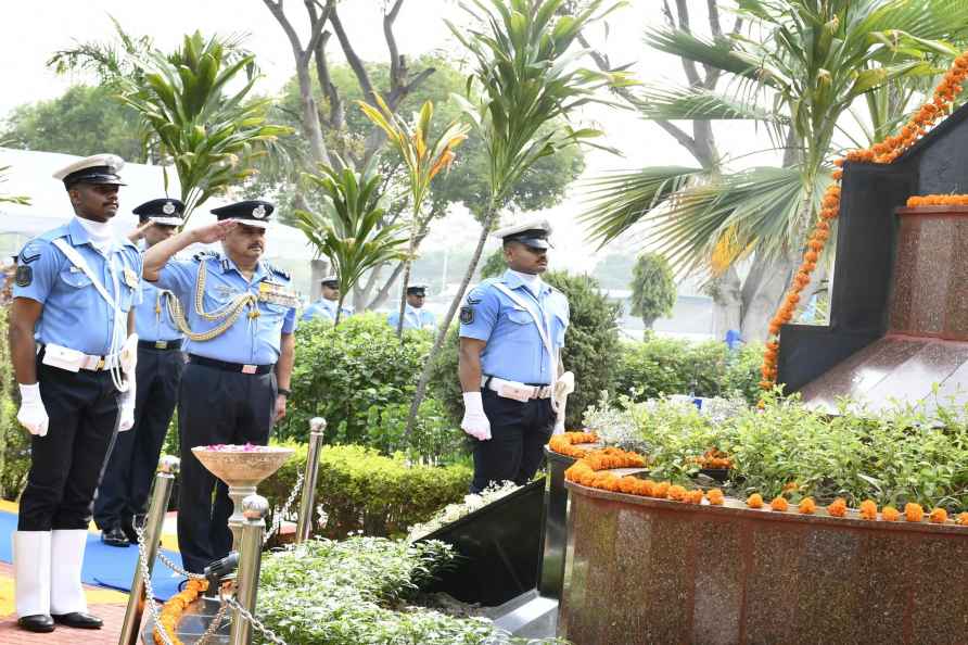 VR Chaudhari at Air Force Station Sarsawa