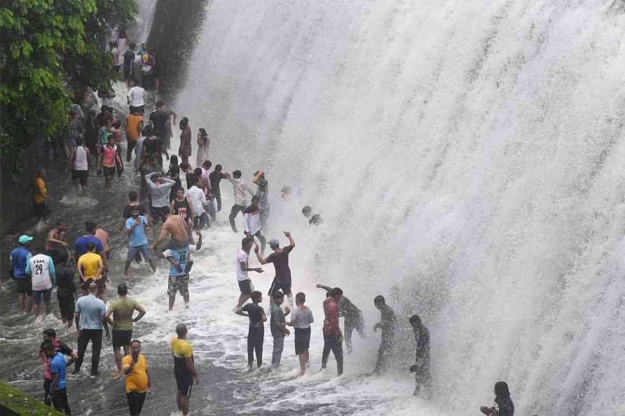 Powai lake overflows after rain