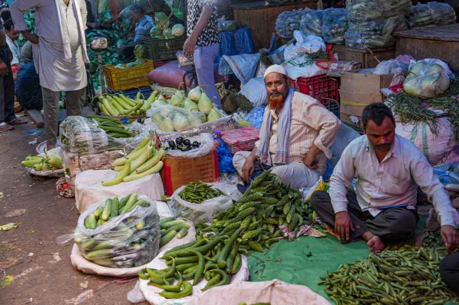 Standalone feature: Vegetable market