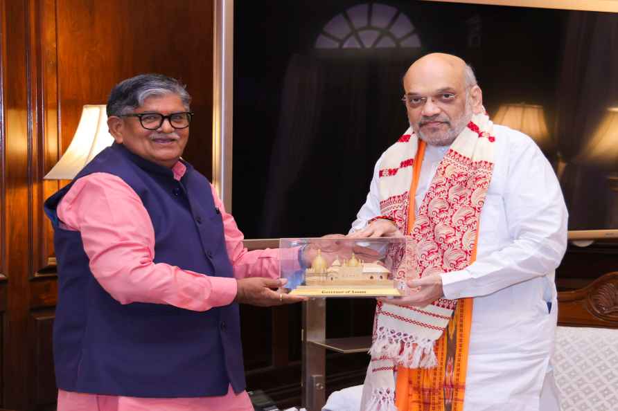 Amit Shah meets Assam Governor