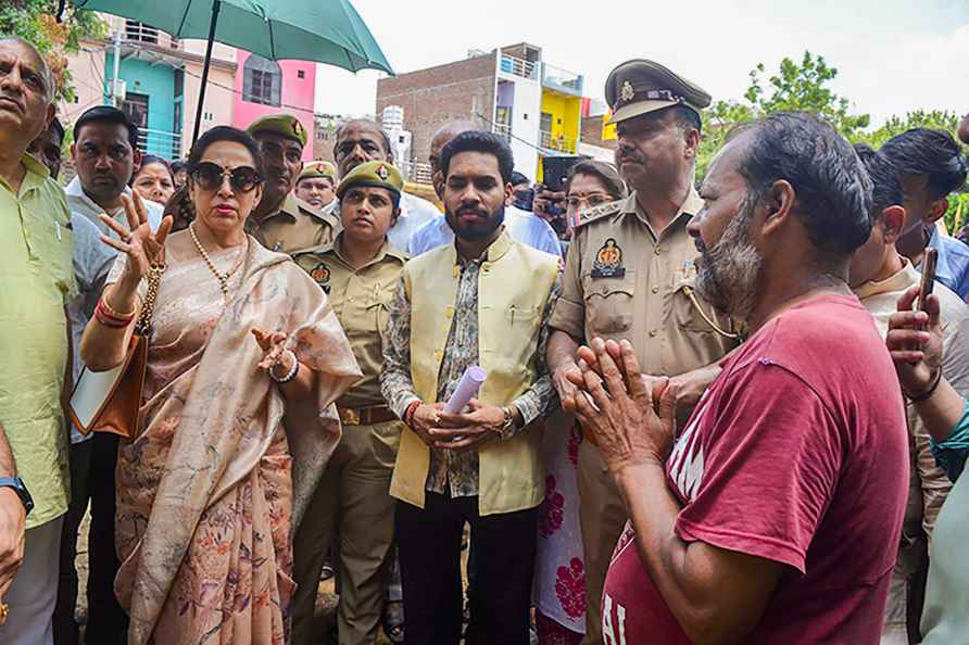 Hema Malini visits water tank collapse site