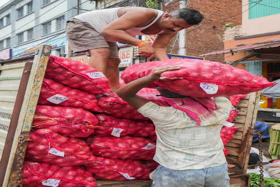 Wholesale vegetable market in Kolkata