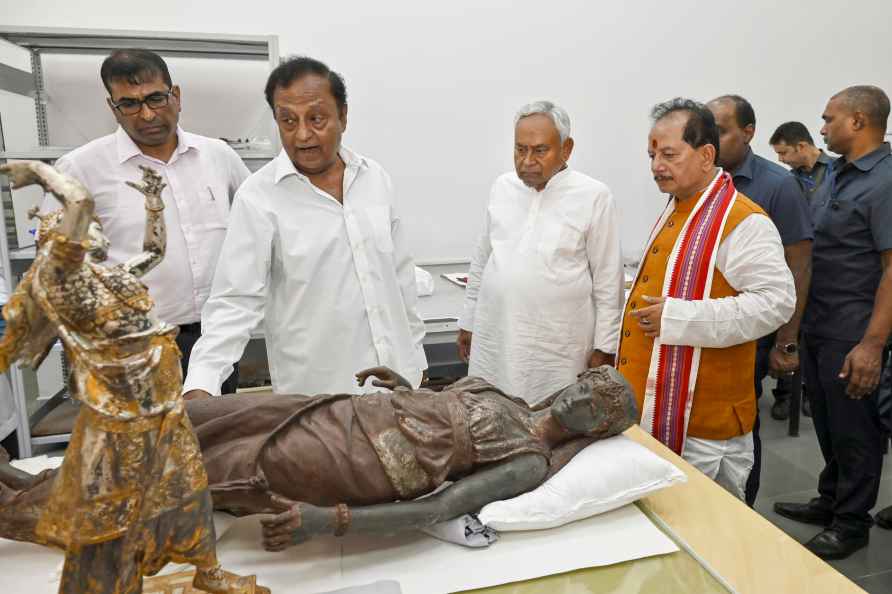 Bihar CM visits Patna Museum