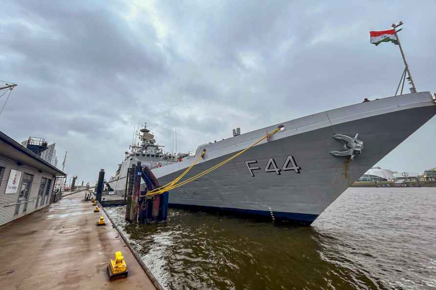 INS Tabar arrives in Hamburg, Germany