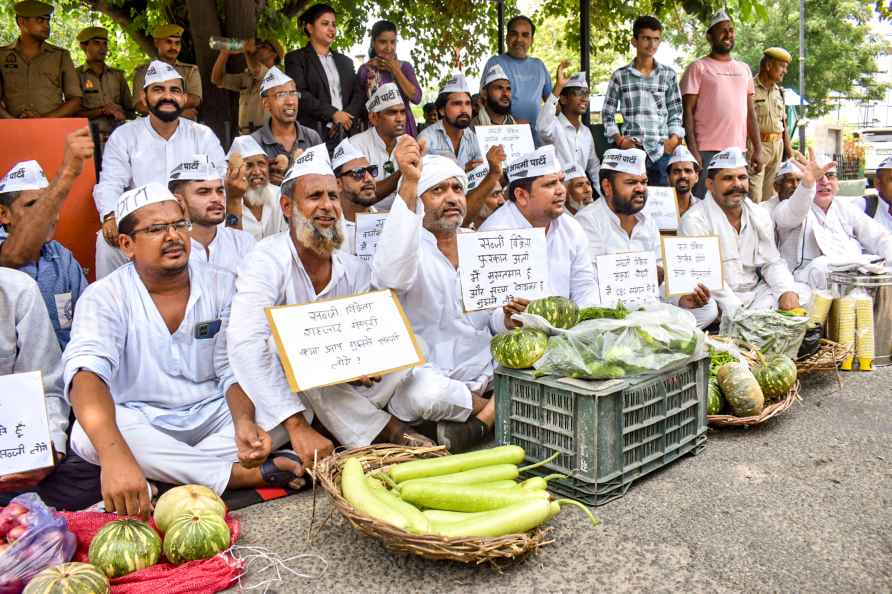 AAP protest in Meerut