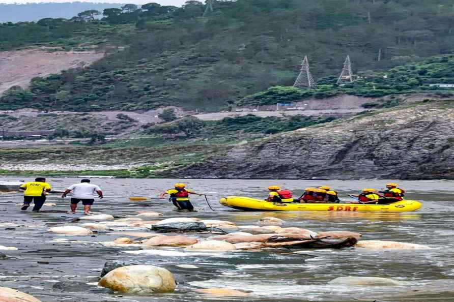 Rescue ops for 2 trapped in river at Chinyalisaur