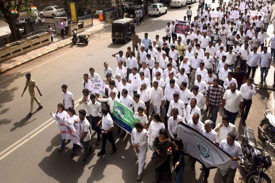 Doctors protest in Rajkot