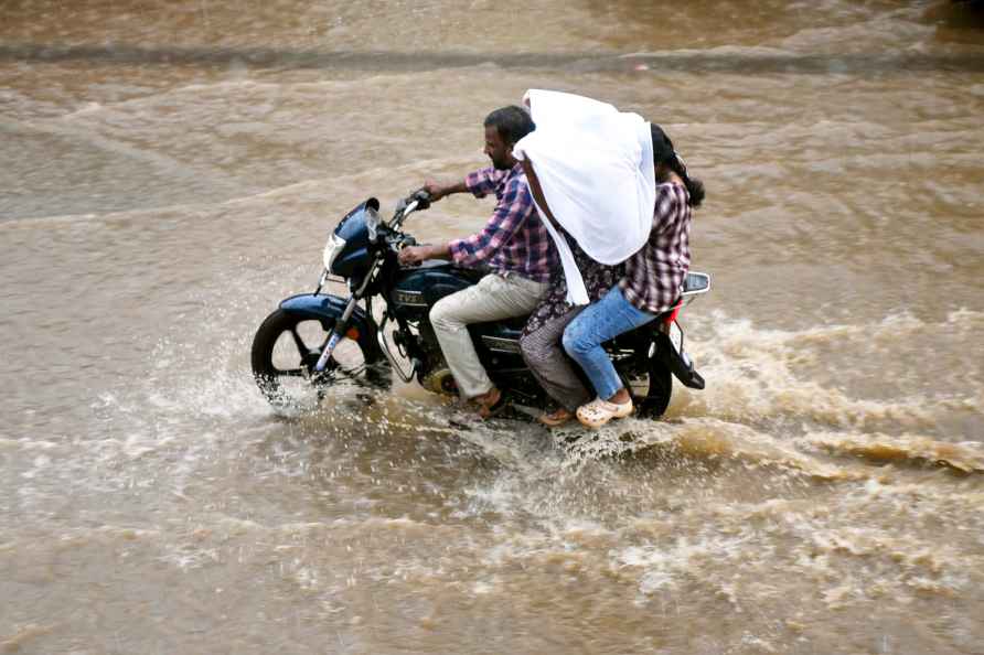 Weather: Waterlogging after rain in K'taka