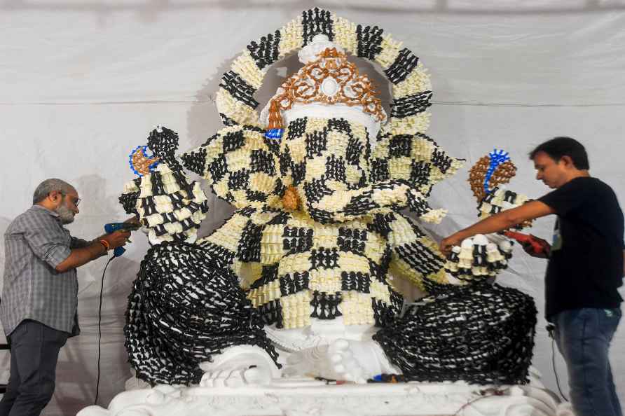 Preps for Ganesh Chaturthi festival in Maha