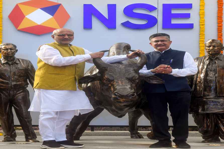 Maha Guv inaugurates NSE bull in Mumbai