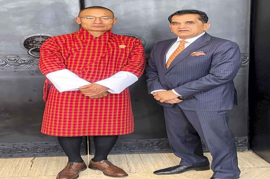 Amitabh Kant meets Tshering Tobgay