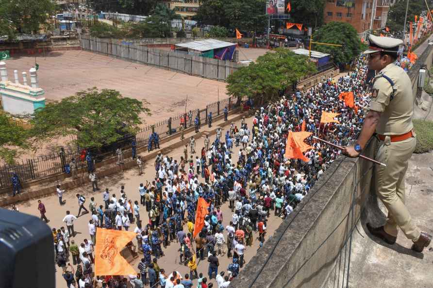 Ganesh immersion procession in Hubballi