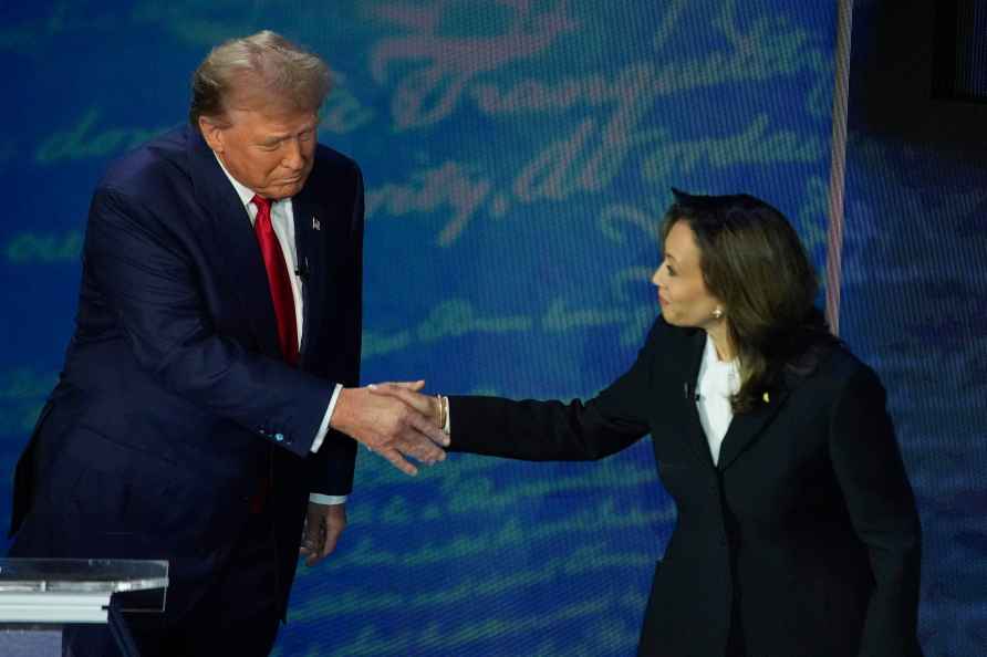 Donald Trump,Kamala Harris